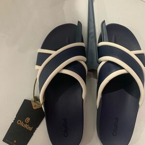 OluKai Women’s Hila Navy Slide Sandals
